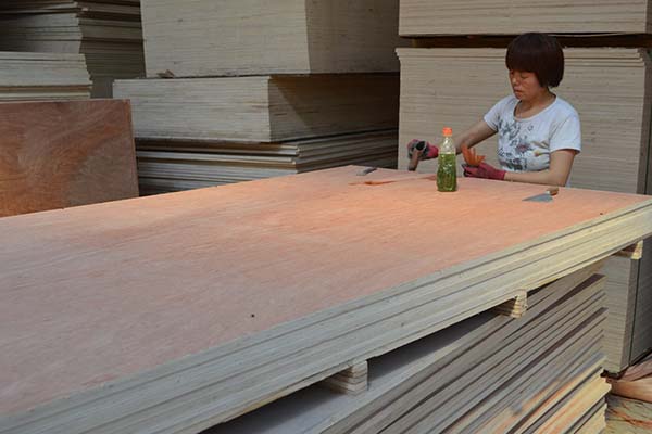 ����Ȼ���γ��Ͷ��Ӱ����a���I