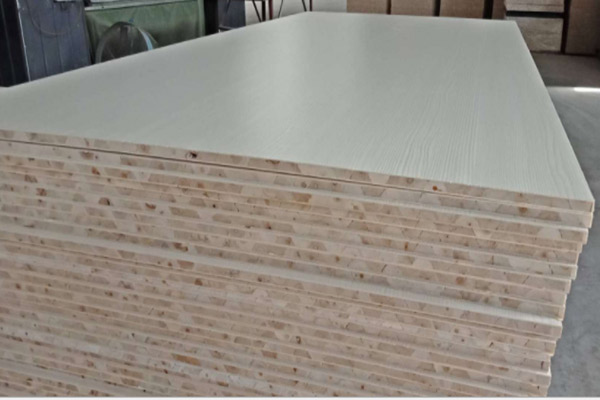 ���γ��Ͷ��Ӱ�