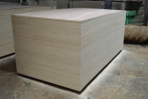 二次成型多層板在刷漆時需要注意的地方